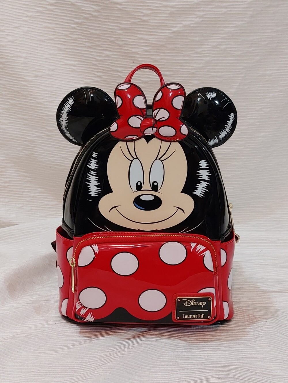 Loungefly Minnie Mouse Red, Black & White Mini Macys Parade Backpack